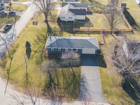506 E Broadway St, Newark, IL 60541 photo 2