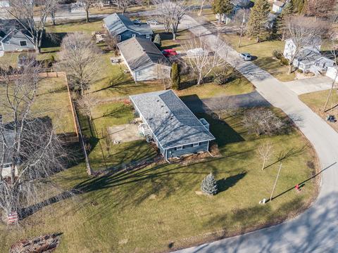 506 E Broadway St, Newark, IL 60541 photo 4