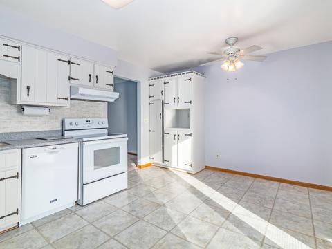 506 E Broadway St, Newark, IL 60541 photo 18