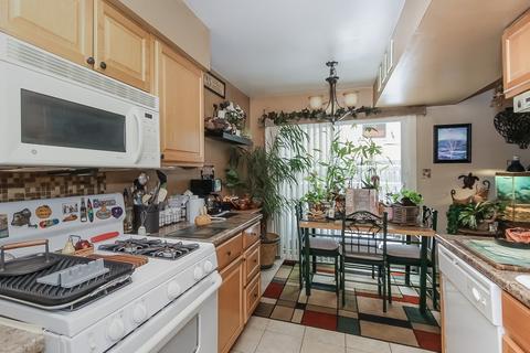142 Ann Ct #C, Bartlett, IL 60103 photo 8
