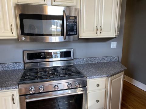 525 E 112th St, Chicago, IL 60628 photo 6