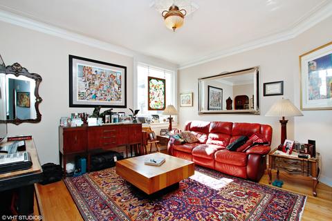 525 E 112th St, Chicago, IL 60628 photo 2