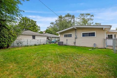 376 Leslie Ln, Wheeling, IL 60090 photo 23