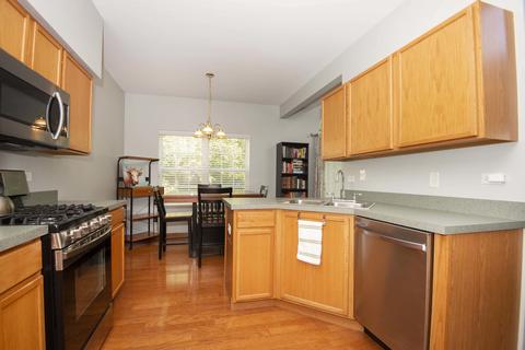 4047 Oak Tree Ln, Plainfield, IL 60586 photo 6