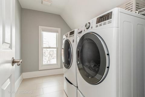 202 N Summit St, Wheaton, IL 60187 photo 15