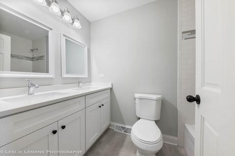 213 E 12th Ave, Naperville, IL 60563 photo 11
