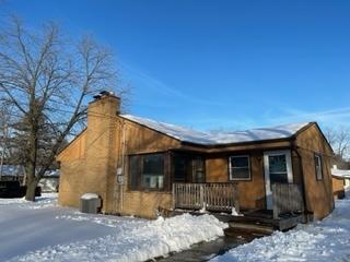 301 E Harriet St, Thornton, IL 60476 photo 2