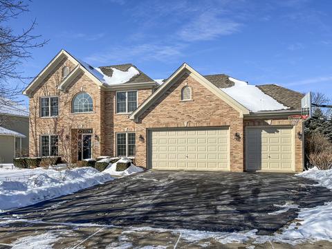 2050 Eldorado Dr, Geneva, IL 60134 photo 1