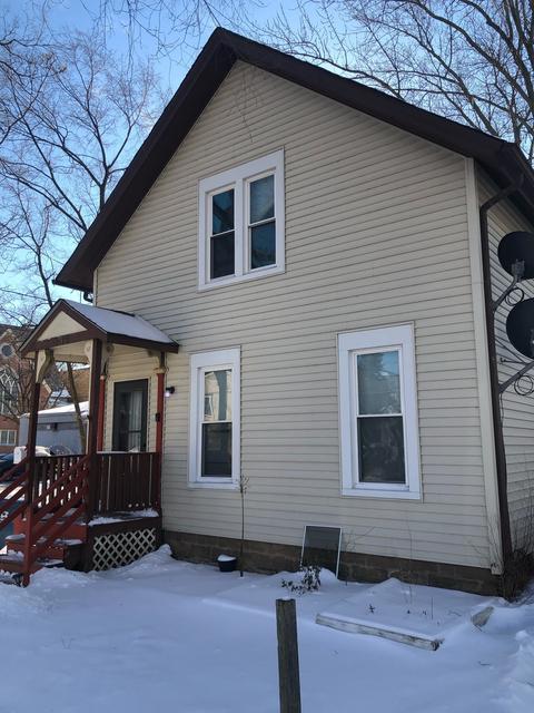 539 E Benton St, Aurora, IL 60505 photo 3