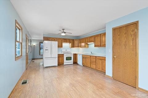 3102 Martin Ln, Rolling Meadows, IL 60008 photo 6