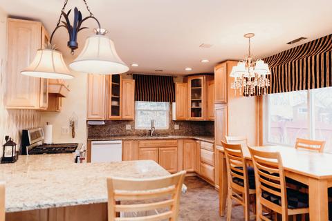 15342 Hamlin Ave, Midlothian, IL 60445 photo 6