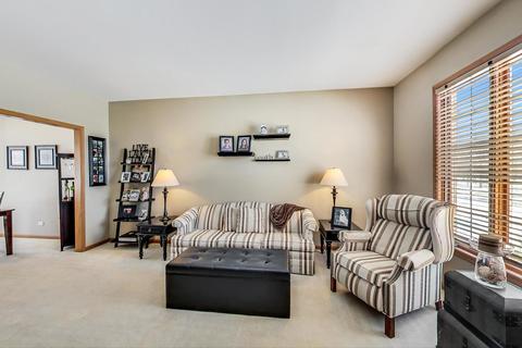 629 Rose Ln, Bartlett, IL 60103 photo 6