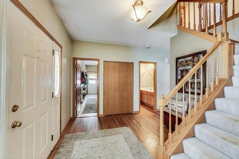 629 Rose Ln, Bartlett, IL 60103 photo 4