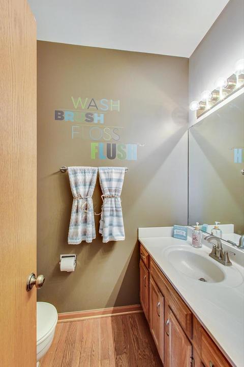 629 Rose Ln, Bartlett, IL 60103 photo 22
