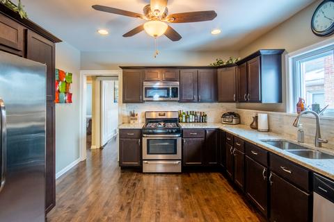 6538 Sinclair Ave, Berwyn, IL 60402 photo 8