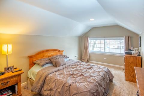 6538 Sinclair Ave, Berwyn, IL 60402 photo 13