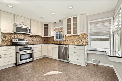 5804 Huron St, Berkeley, IL 60163 photo 9