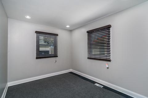 620 Northview Ln, Hoffman Estates, IL 60169 photo 13