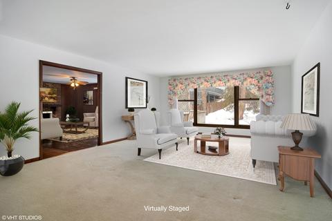 3770 Bordeaux Dr, Hoffman Estates, IL 60192 photo 8