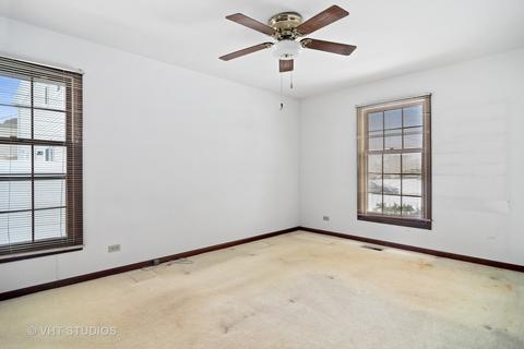 3770 Bordeaux Dr, Hoffman Estates, IL 60192 photo 23