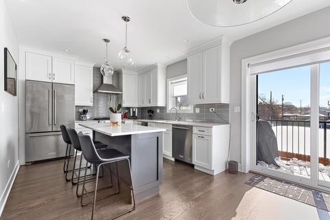 243 E 33rd Blvd, Chicago, IL 60616 photo 7