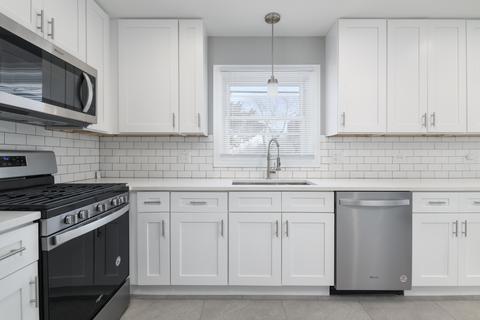 758 E 104th St, Chicago, IL 60628 photo 7