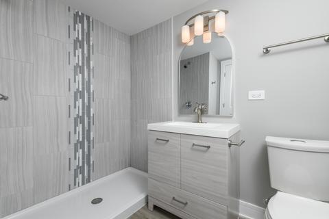 758 E 104th St, Chicago, IL 60628 photo 9