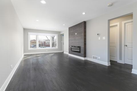 758 E 104th St, Chicago, IL 60628 photo 5