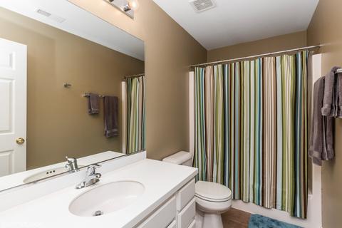 311 Comstock Dr, Elgin, IL 60124 photo 25