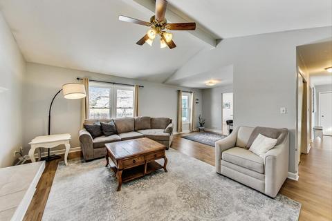 3424 W Lorient Dr, Mchenry, IL 60050 photo 6
