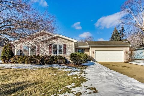 3424 W Lorient Dr, Mchenry, IL 60050 photo 1
