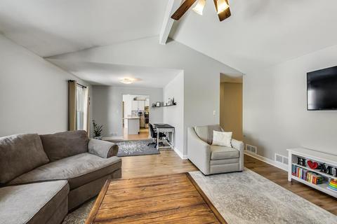 3424 W Lorient Dr, Mchenry, IL 60050 photo 8