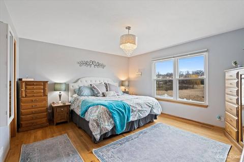 1015 Bentley Ln, Bartlett, IL 60103 photo 8