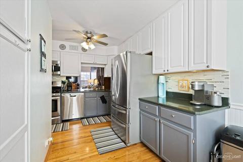 1015 Bentley Ln, Bartlett, IL 60103 photo 3