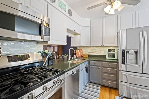 1015 Bentley Ln, Bartlett, IL 60103 photo 2