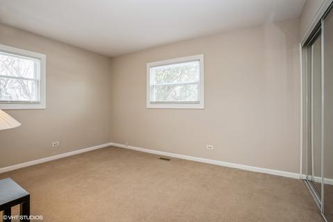 605 Jamison Ln, Hoffman Estates, IL 60169 photo 14