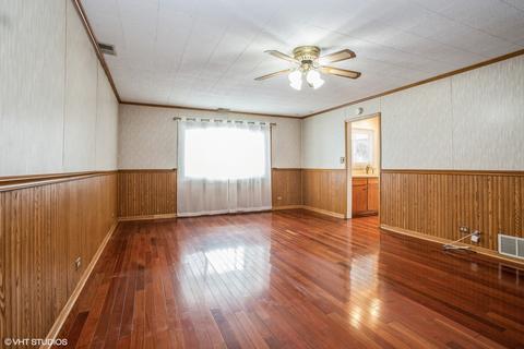 605 Jamison Ln, Hoffman Estates, IL 60169 photo 12