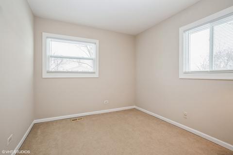 605 Jamison Ln, Hoffman Estates, IL 60169 photo 17