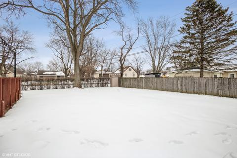605 Jamison Ln, Hoffman Estates, IL 60169 photo 21