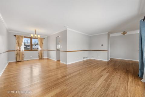 993 Confederation Dr, Bartlett, IL 60103 photo 5