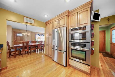 1906 E Liberty Dr, Wheaton, IL 60187 photo 13