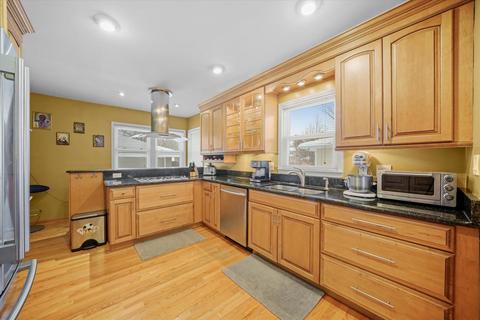 1906 E Liberty Dr, Wheaton, IL 60187 photo 11