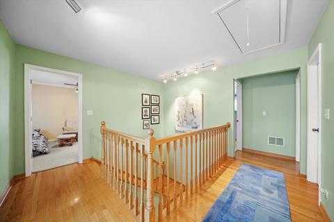 1906 E Liberty Dr, Wheaton, IL 60187 photo 19