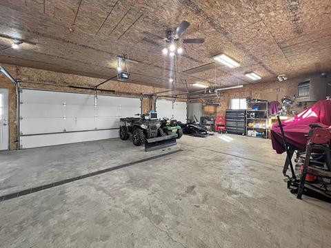 203 E Snyder St, Davis, IL 61019 photo 42