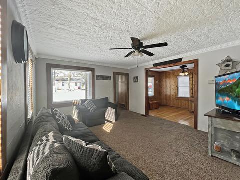 203 E Snyder St, Davis, IL 61019 photo 11