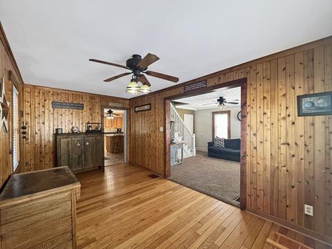 203 E Snyder St, Davis, IL 61019 photo 13