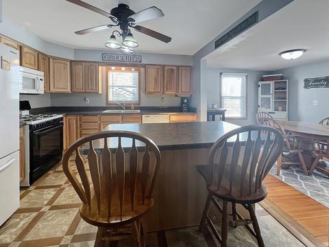 203 E Snyder St, Davis, IL 61019 photo 16