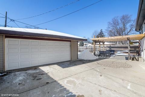 400 Crescent Dr, Wheeling, IL 60090 photo 19