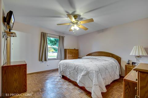 631 E Walnut St, Peotone, IL 60468 photo 10