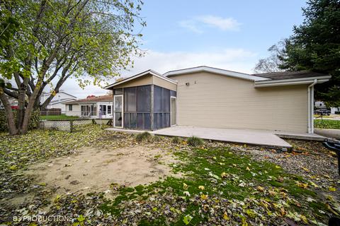 631 E Walnut St, Peotone, IL 60468 photo 20
